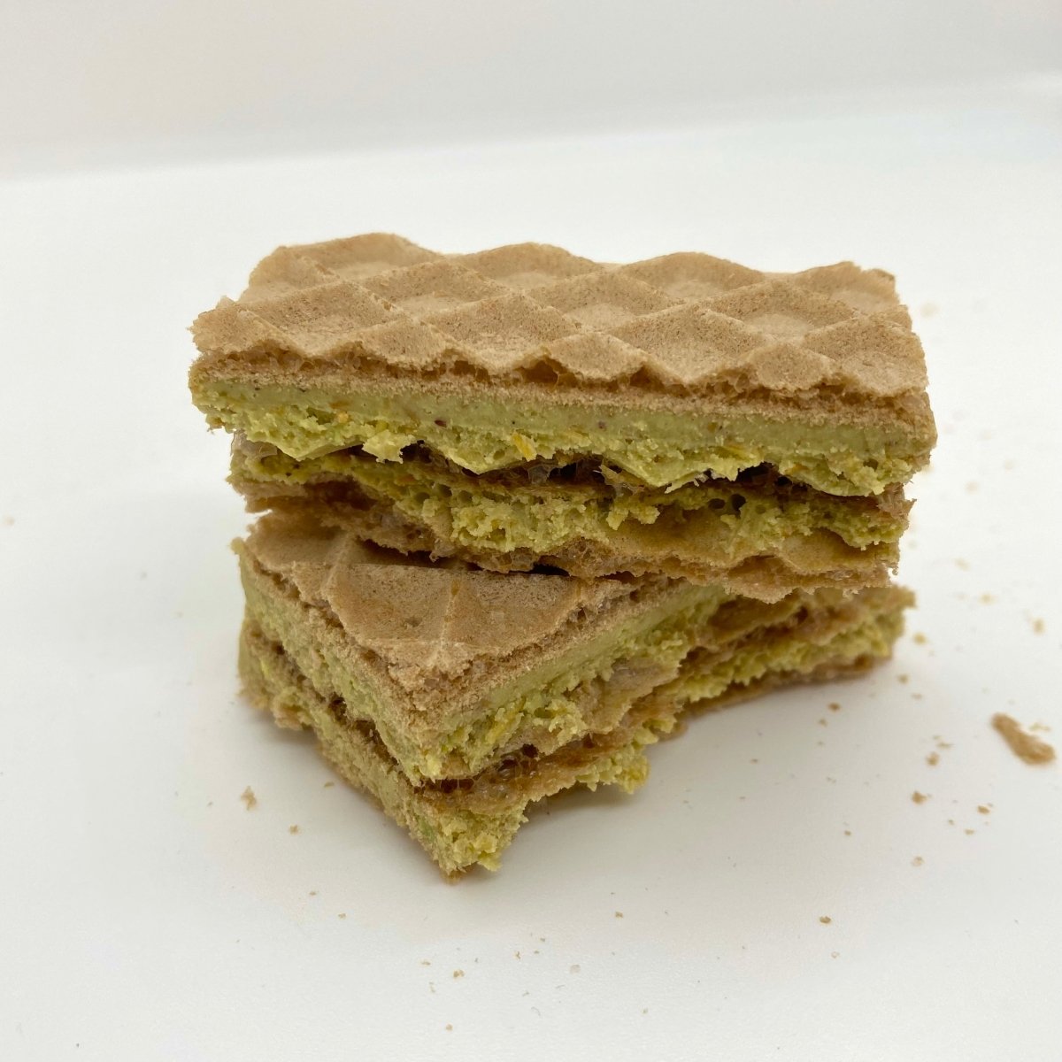 Beyoglu | Dubai Duo Wafer (Pistachio and Kadayif Cream Filled) - 36g - TryAladdin