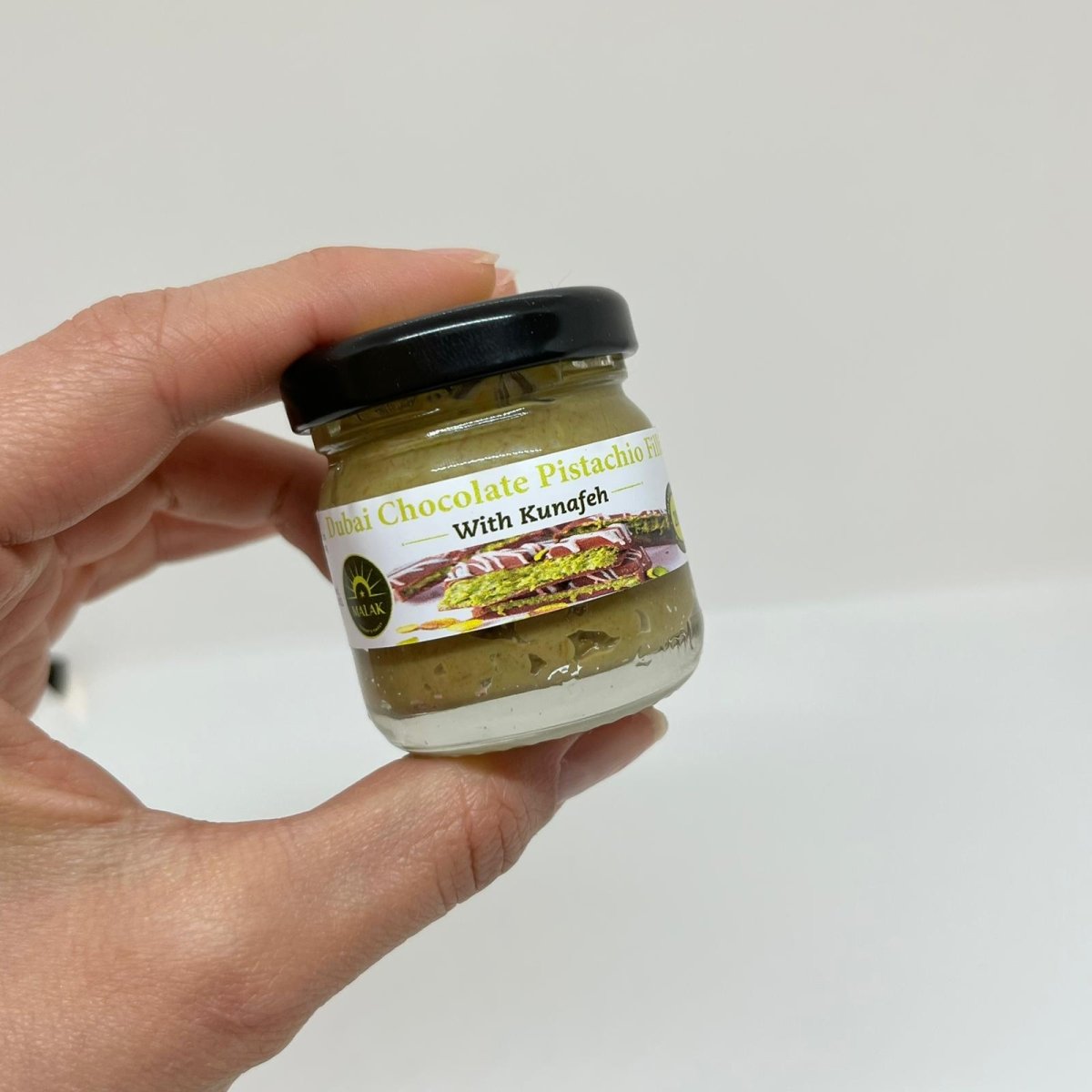 Dubai Chocolate Pistachio Filling with Kunafeh - 20% Pistachio (11 lb | 5kg) - TryAladdin